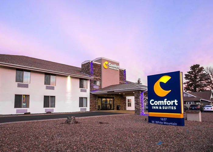 Hotel Comfort & Pinetop Show 3*