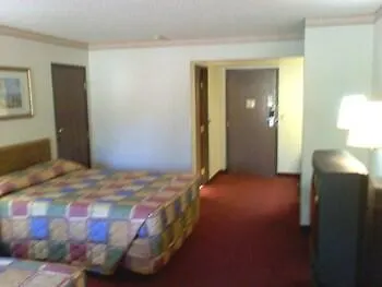 Comfort & Pinetop Show Lakeside