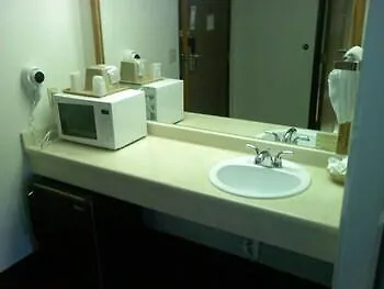 Comfort & Pinetop Show Lakeside